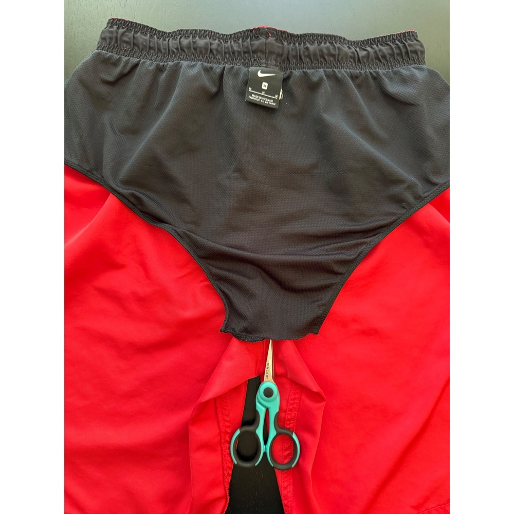 Nike Swim Men's 9" Guard Volley Short Trunks Size M (32-35) Red Mesh-Lined - Picture 11 of 12